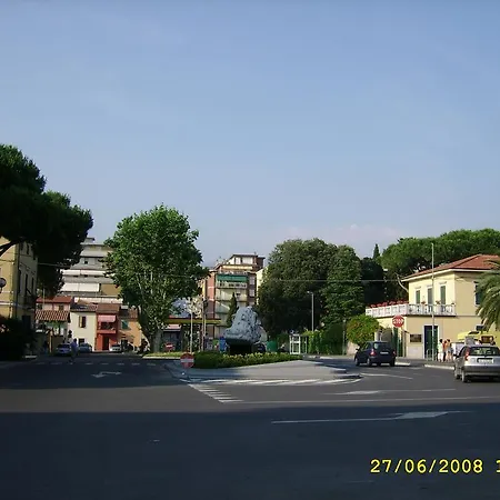 Marina Marina Di Carrara