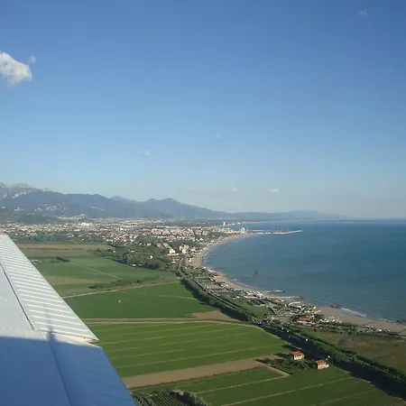 Marina * Marina di Carrara